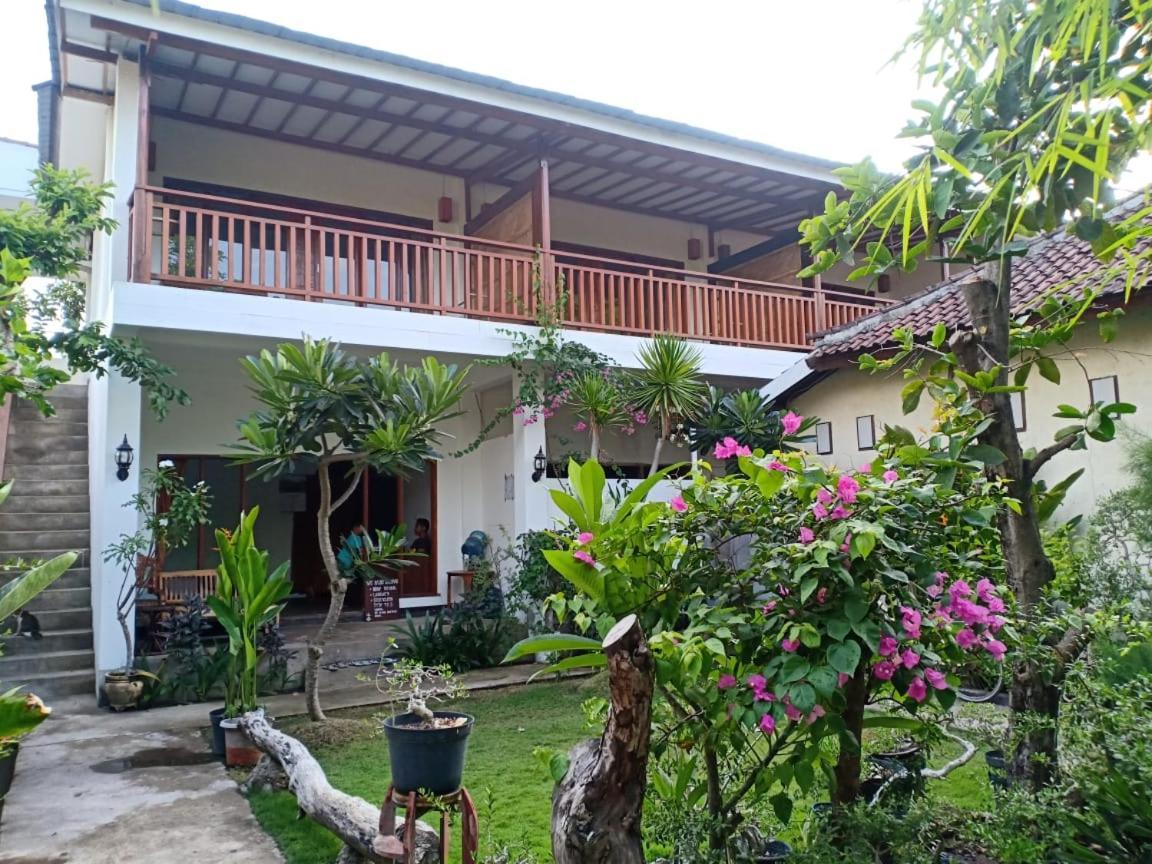 Dili Gili Bed and Breakfast Gili Trawangan Eksteriør billede